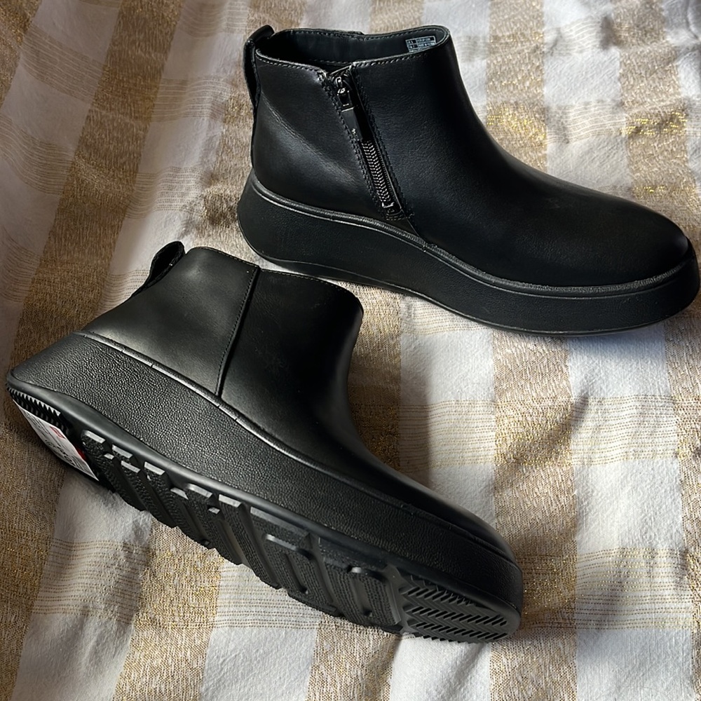 FITFLOP F-Mode leather platform zip ankle boot US7 EU38